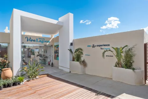 Scenic Apartment in Alcazaba Lagoon Ref M55