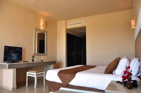 Hotel Byblos Отели в г. Аммаме Сюд