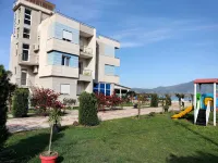 Blue Paradise Hotel