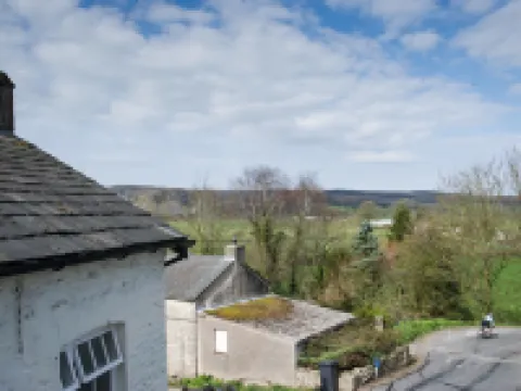 The Hare and Hounds, Levens Hotels in Kendal