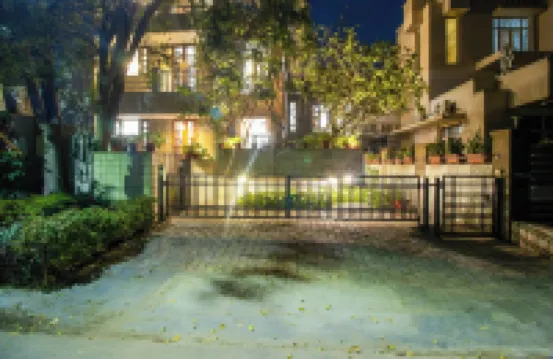 Opulent Antique 6Br Independent Villa in Gurugram