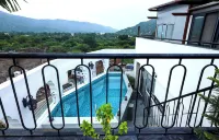 Artisav House - Pools