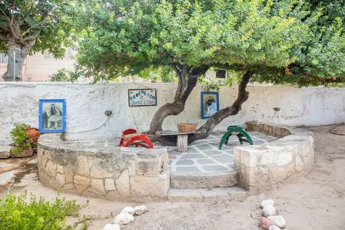 Vagia Traditional Hotel a Aegina