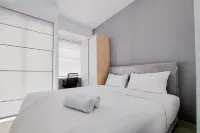 Enjoy Living and Warm Studio at Serpong Garden Apartment - WiFi