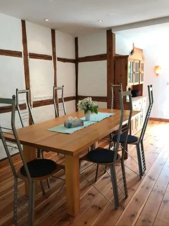 Vacation home "Kliesenpetter" with quiet terrace and garden