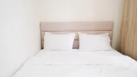 Clean and Comfy 2Br Apartment at Puncak Kertajaya Hotell i Keputih