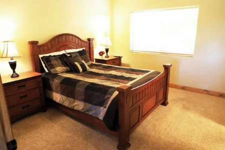 Zion Views-Escape at Zion + Resort Access Отели рядом с достопримечательностью «Checkerboard Mesa»