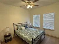 Brand New Charming 2B/2B in Chickasha, Near Downtown! Hotels in Grady County
