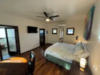 Best location! King bed master suite with private rooftop patio and steam room. Hotels in Sandpoint