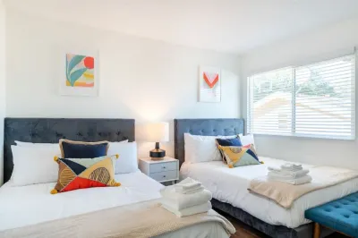4 Br 2.5Ba Alhambra Condo near downtown LA Hotels near Almansor Park