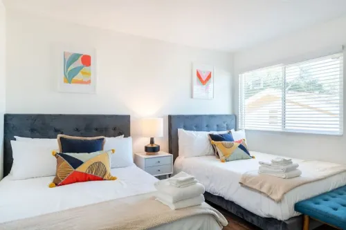 4 Br 2.5Ba Alhambra Condo near downtown LA