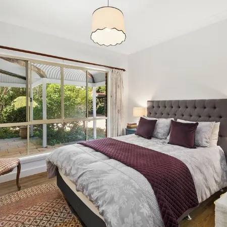 European-Inspired Country Home Walking Distance to Bundanoon Village