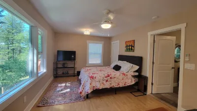 Beautiful Cottage on Lake & Creek Hotels near Walker Valley ORV Area