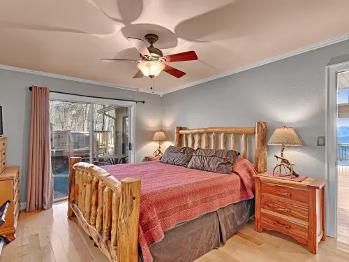 ~ Seven Peaks  ~  Views,  Peaceful,  Private ~ - balcony