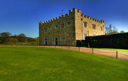 Maidens Tower B&B Отели в г. Холлингборн