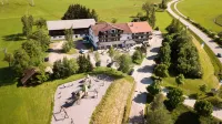 Familienhotel Löwen Hotels in Görisried