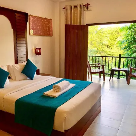 Sunshine Resort & Spa Sigiriya Отели рядом с достопримечательностью «Summit of Sigiriya Rock Mountain»
