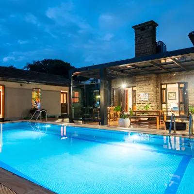 Deerpark Luxury Stays Hotels near iHub