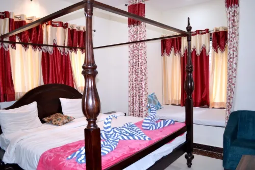 Rudraksh Hotel & Restaurant in Kumbhalgarh