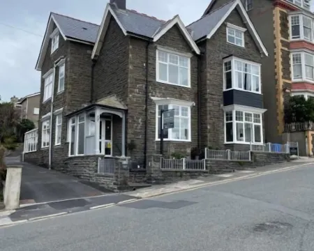 博達爾温旅館 阿伯里斯特威斯酒店