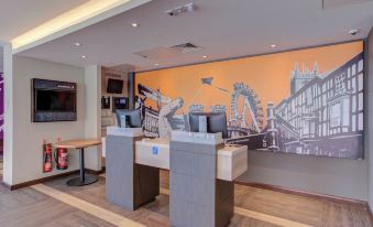 Premier Inn Cardiff Bay