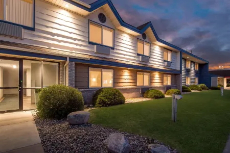 明尼蘇達克魯克斯頓美吟溫德姆飯店