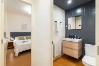 Rafael Apartment by Olala Homes