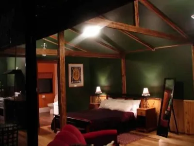parkwood cottage Otways Hotels near Blanket Bay