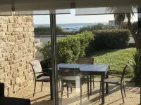 Loriot1 apartment sea view on the fort blocked, ploemeur