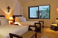 Los Veneros Luxury Apartment
