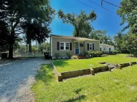 Charming 2-bedroom cottage with WiFi and AC in enchanting Beaufort