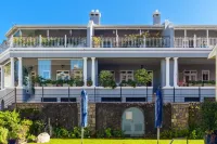 Majestic Townhouse 9 - Kalk Bay seaside living