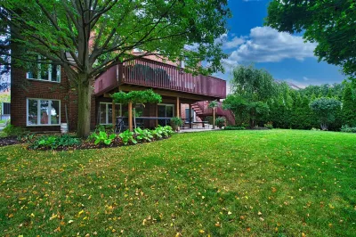 Spotless & Spacious 2BR/2BA Comfortably Sleeps 6