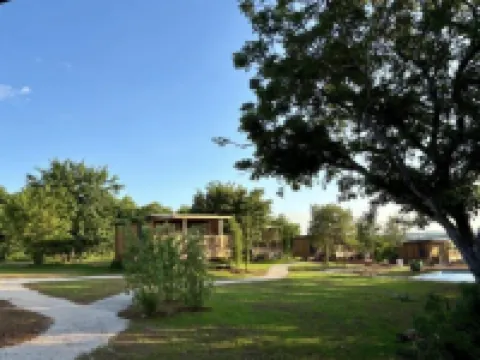 LE DOMAINE DE LA RICHE Hotels in Bioussac