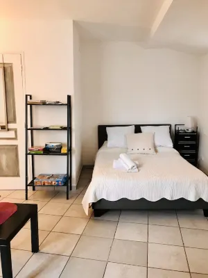 "La verrerie comfortable apartment