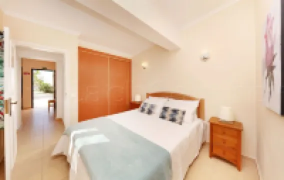 ORCHARD APARTMENT