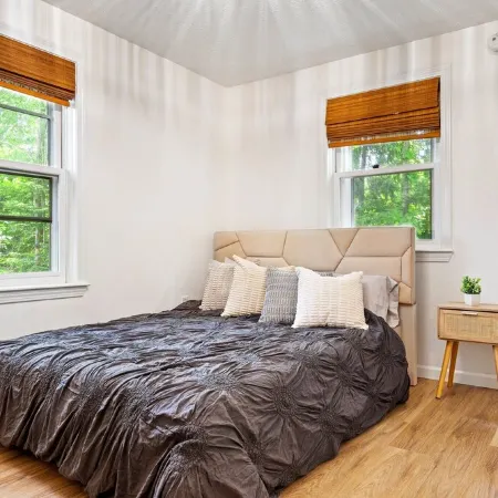 Scarborough Sanctuary-Cozy retreat close to all local attractions.