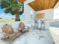 Boaters Waterfront Paradise. Dock included! Now with StarLink Wifi