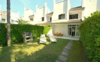 Holiday villa with garden -  Holiday Villas