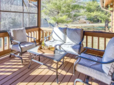Tranquil Riverfront Retreat