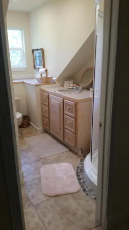 Unwind To Peaceful, Calm Creek Sounds