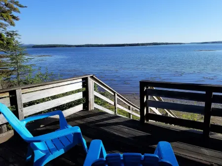 Large Oceanfront house in Gouldsboro, Maine near Acadia NP; Views!
