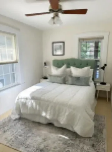 Peaceful Spacious 1BR w Sunroom! - mins to metro