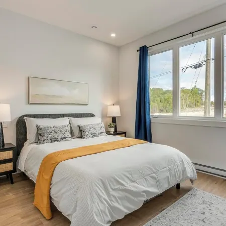 Exquisitely Honeygold Apartments-1 Bedroom