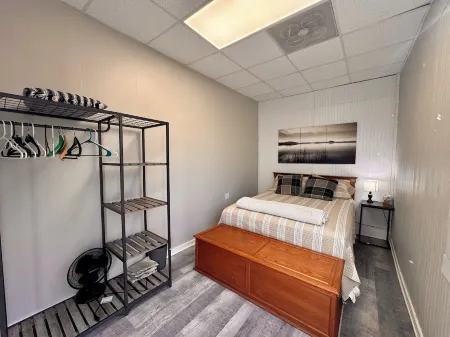 2 Bedroom Budget Suite. Open Floor Plan