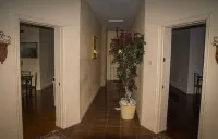 Francein's 1BR Apartment Suites Spencer