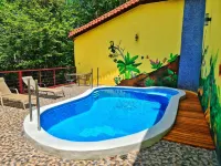Casa VIsta Reyes: Private Pool, Jungle Views, Terrace, 3 bedrooms, sleeps 8