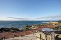 Penthouse with unsurpassed ocean views