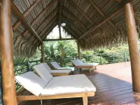 Casa Muy Facil Where Everything is Very Easy