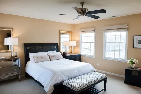 Gorgeous 6 Bedroom House, Sleeps 13, Bethany Beach, Outdoor Alfresco Dining Отели в г. Ошен Вью